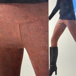 Black house white market sueded vegan paisley legging
